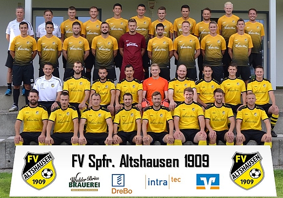 Mannschaftsbild 2019 Team 1+2 580